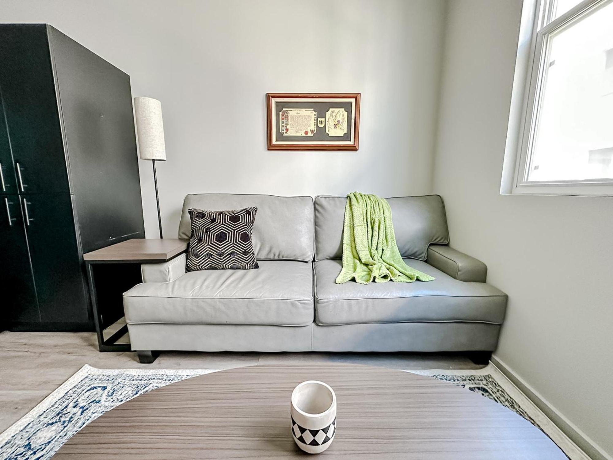 Sleepover 1Bd 1Ba Omaha Apartments Dış mekan fotoğraf