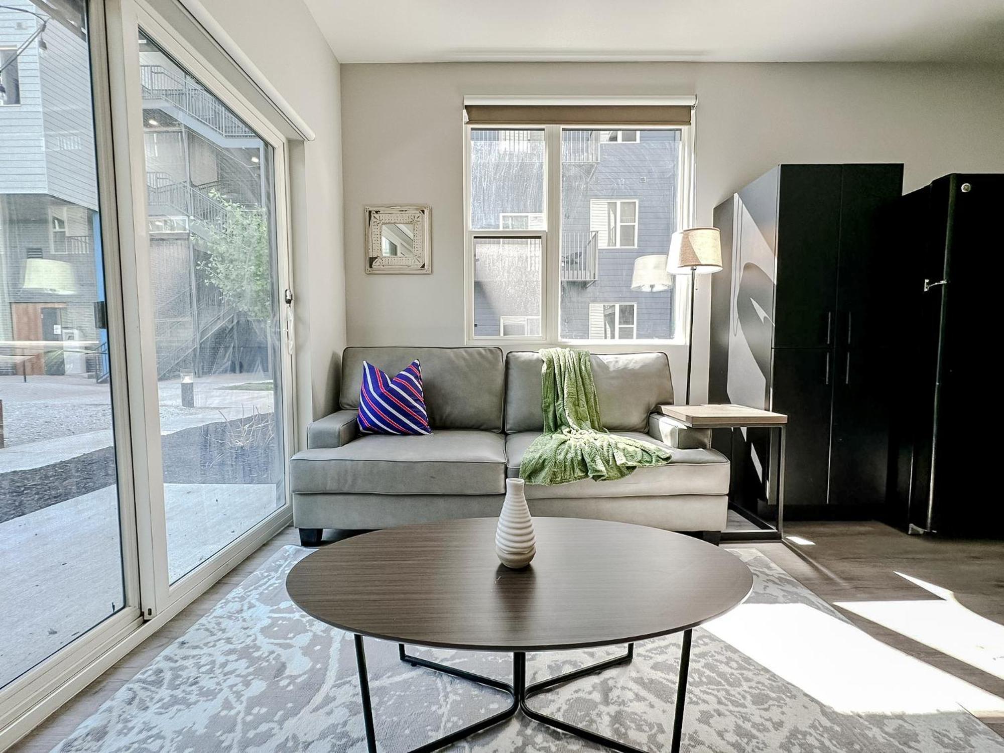 Sleepover 1Bd 1Ba Omaha Apartments Dış mekan fotoğraf